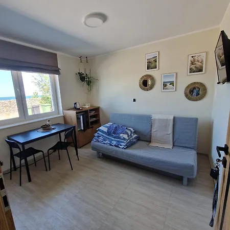 Morska 103 ゲストハウス レバ