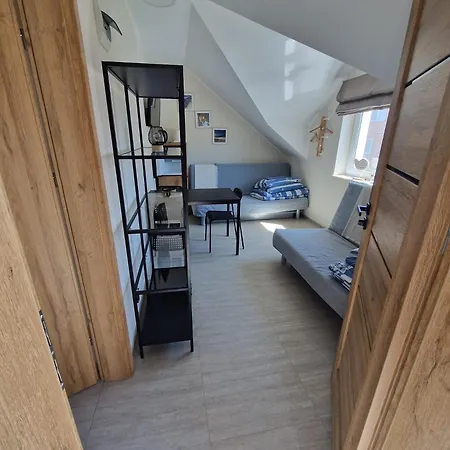Morska 103 Рева
